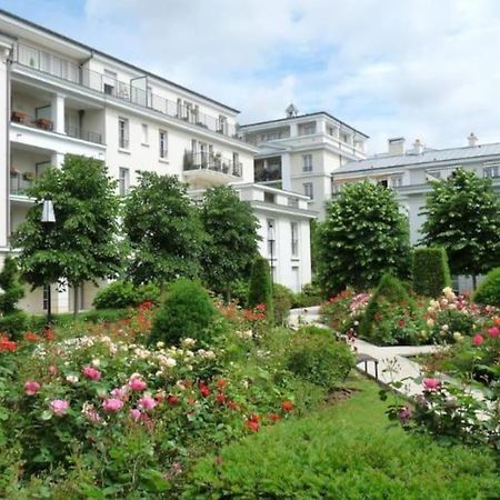 Le Royal Condo, 13 P, Wifi & Parking A Disneyland Chessy  Ngoại thất bức ảnh